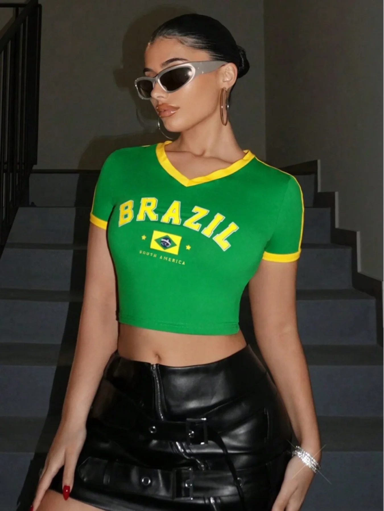 Fitted Cropped T-Shirt With Print - Image 6